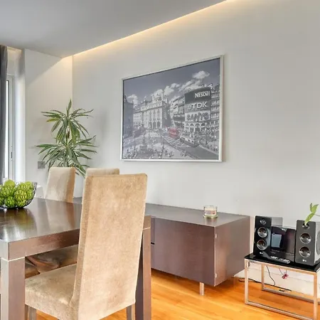 Jasmineiro, A In Madeira *