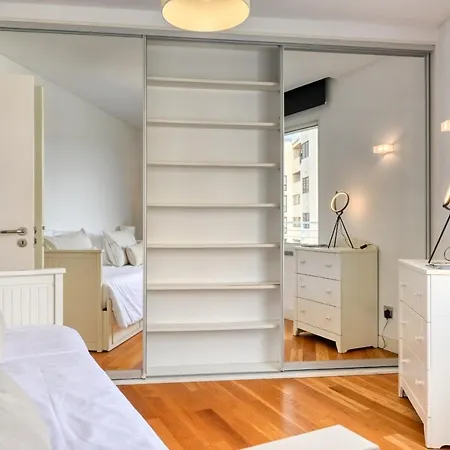 Jasmineiro, A In Madeira * Funchal (Madeira)