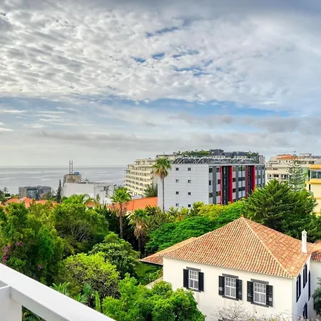 Jasmineiro, A In Madeira Funchal (Madeira)