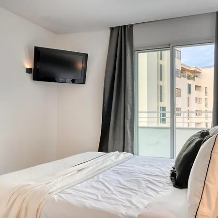 Jasmineiro, A In Madeira