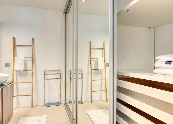 Jasmineiro, A In Madeira Funchal (Madeira)