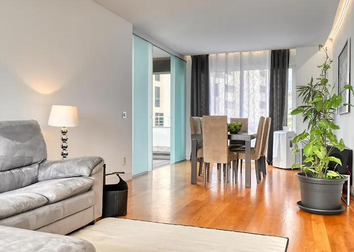 Jasmineiro, A In Madeira *