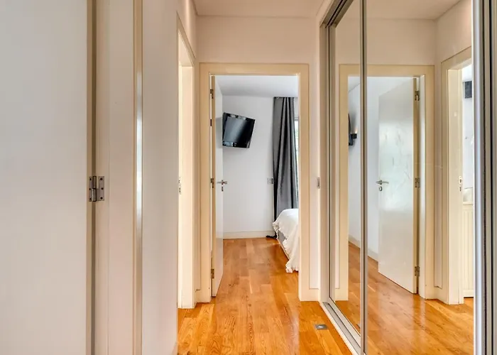 Jasmineiro, A In Madeira 푼샬