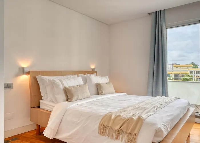 Jasmineiro, A In Madeira *